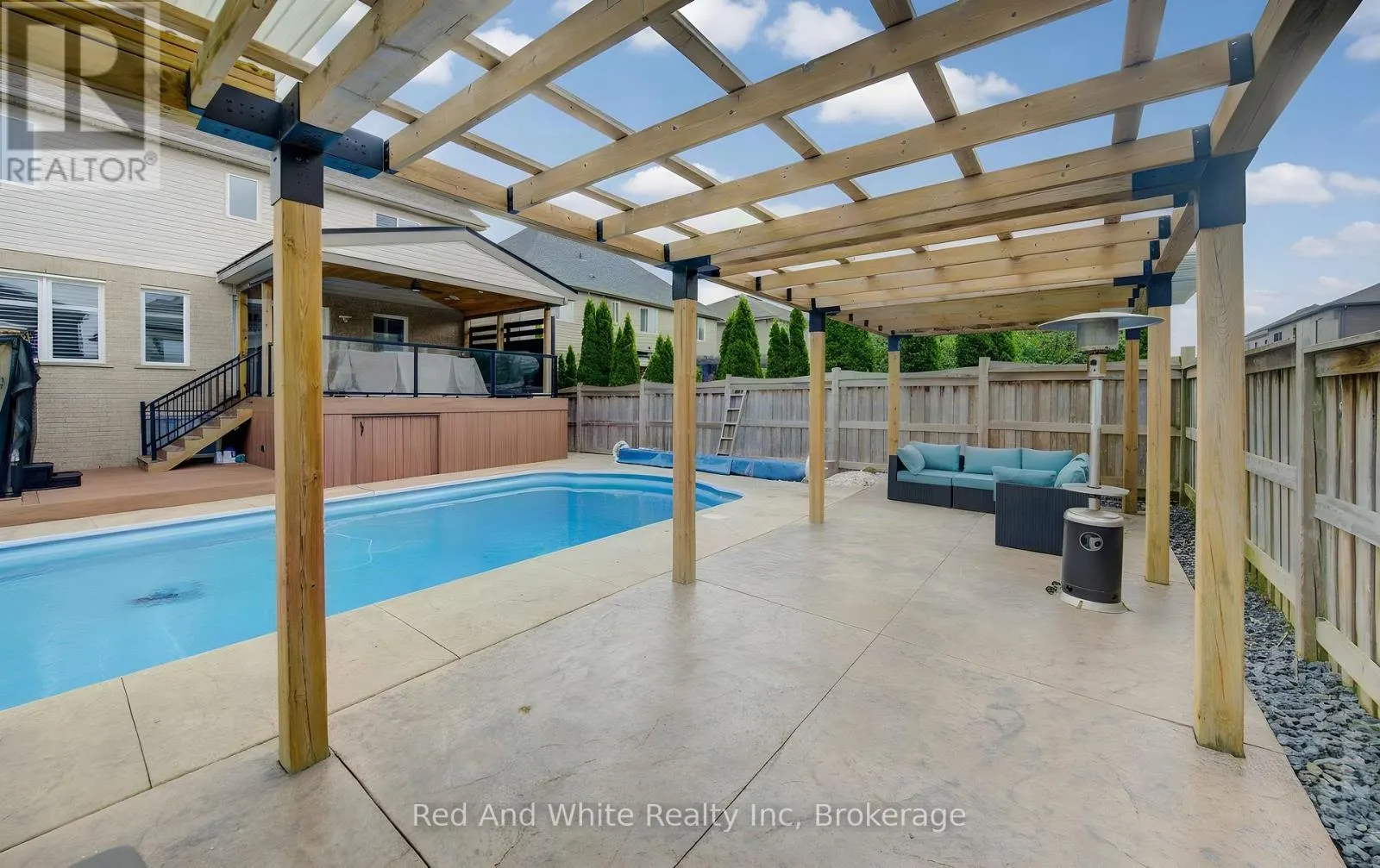 167 WESTCLIFF WAY