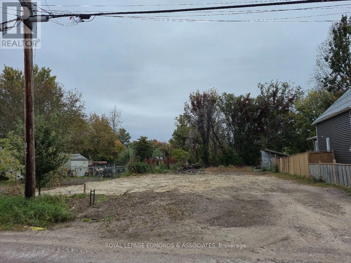 479 MOFFAT STREET