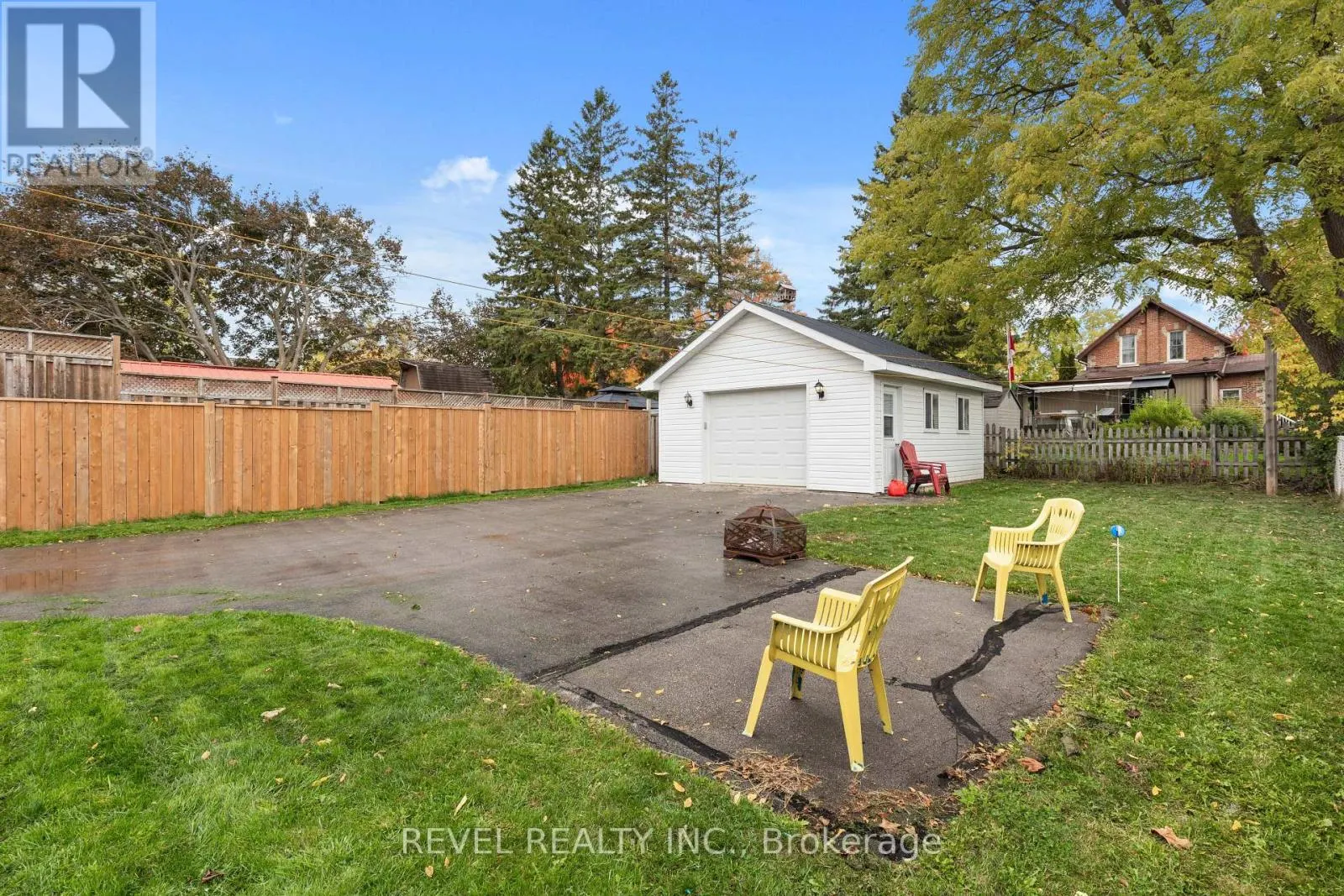 20 DIVISION STREET