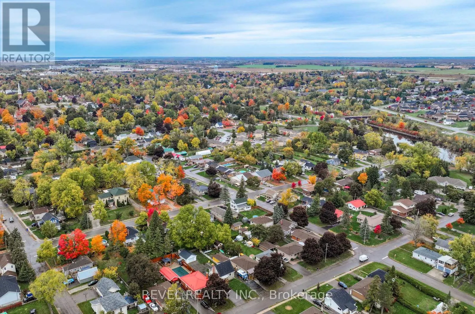 20 DIVISION STREET