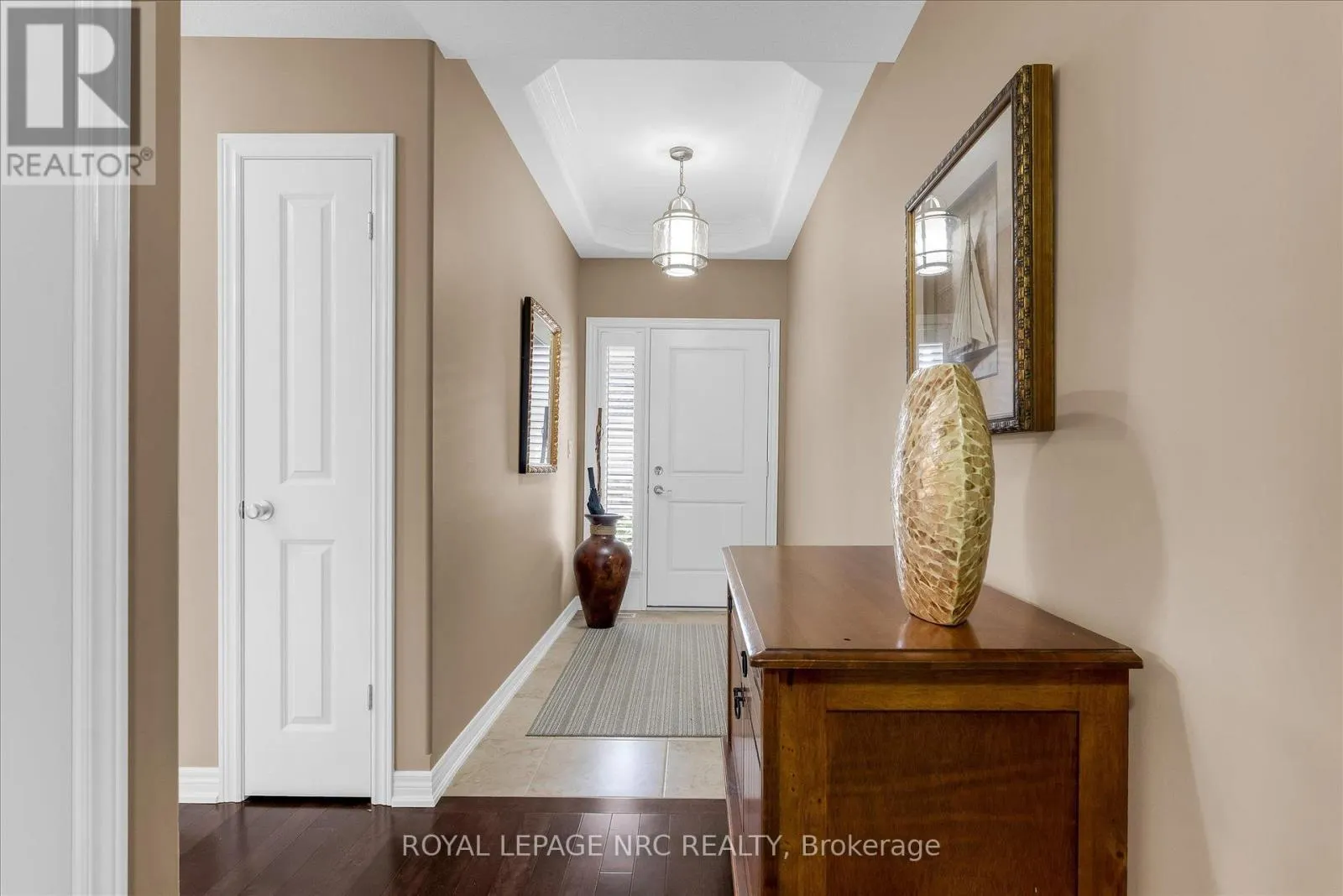 23 - 70 ELMWOOD AVENUE #23