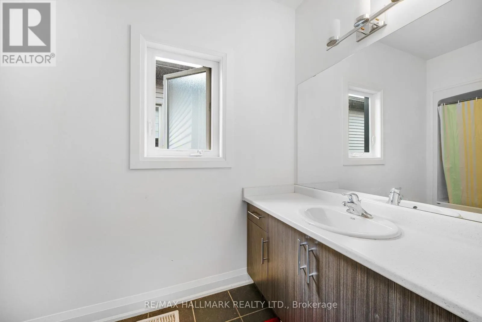 7249 PARKSIDE ROAD