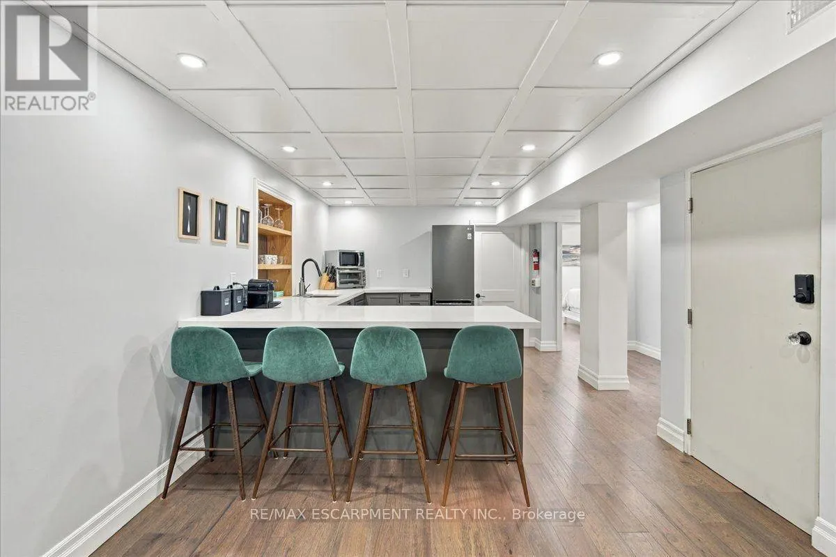 38 ENMORE AVENUE