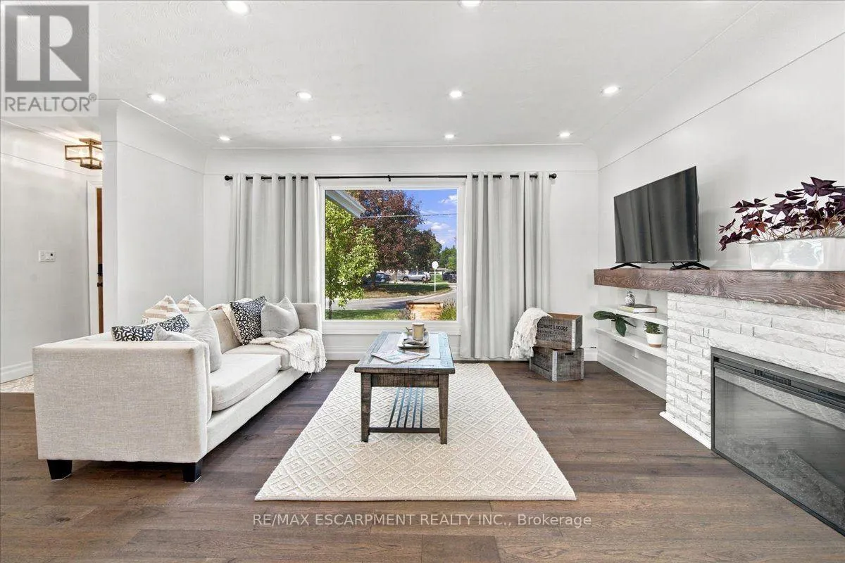 38 ENMORE AVENUE