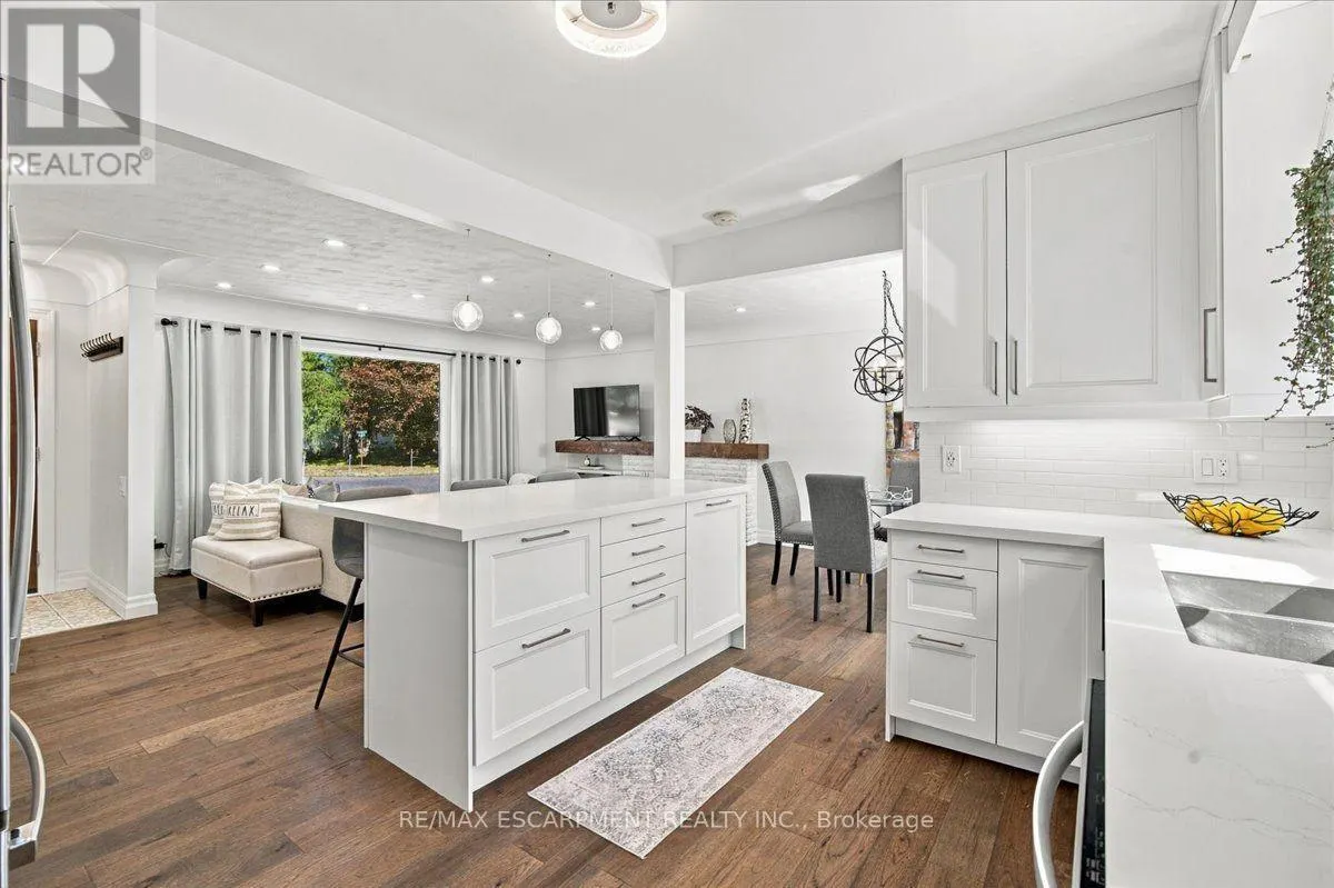 38 ENMORE AVENUE