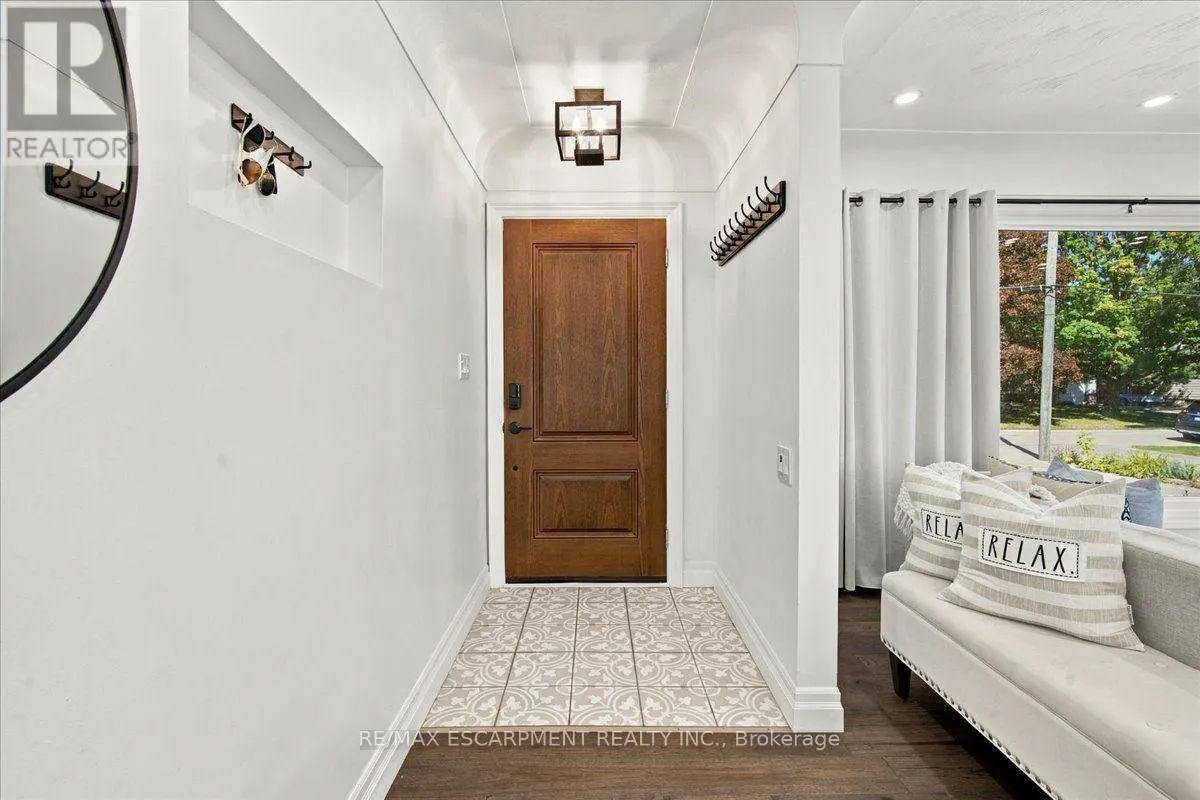 38 ENMORE AVENUE