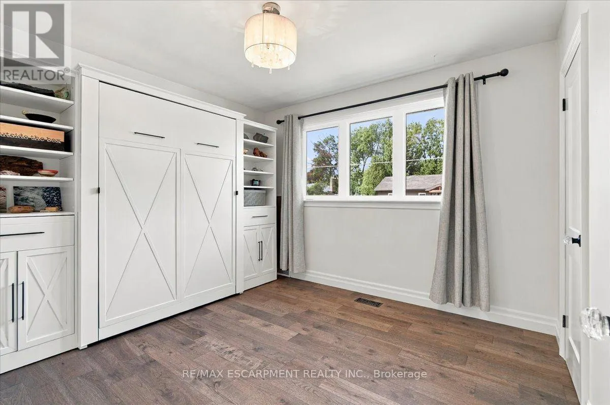 38 ENMORE AVENUE