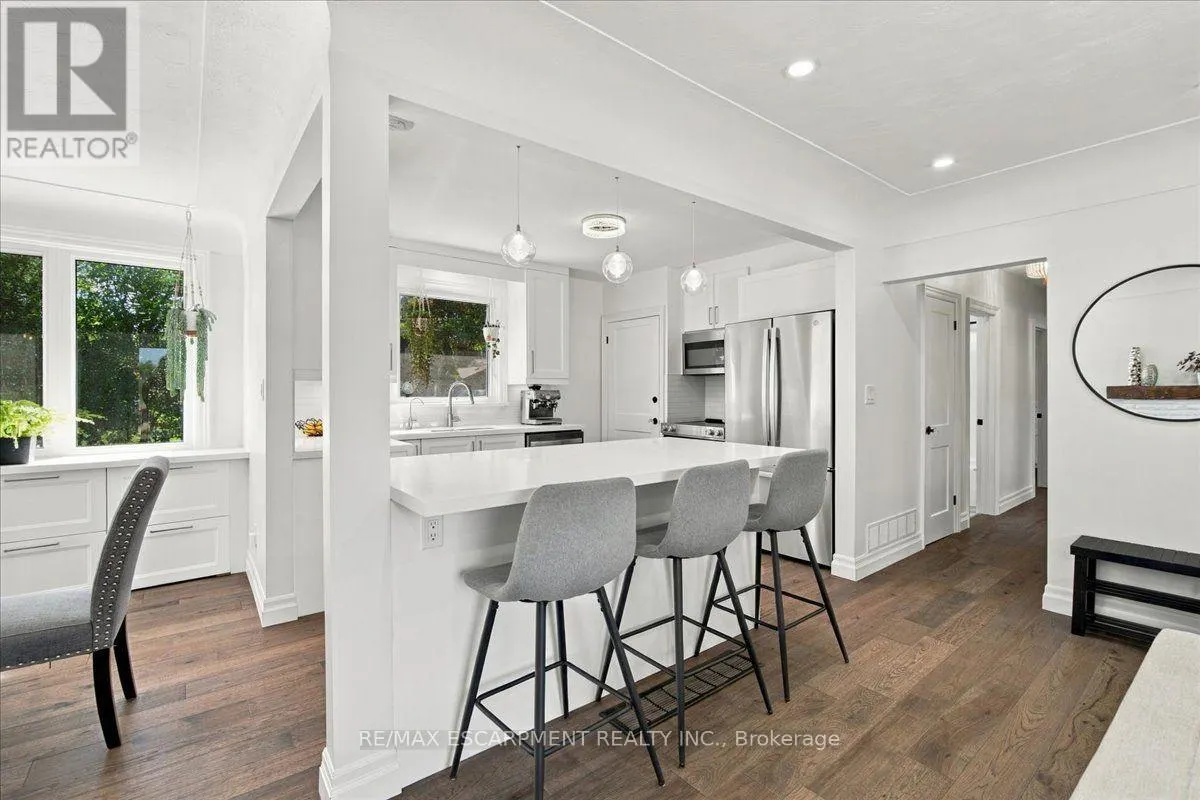 38 ENMORE AVENUE