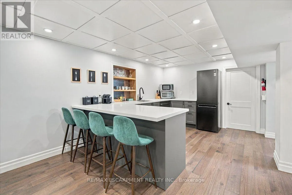 38 ENMORE AVENUE