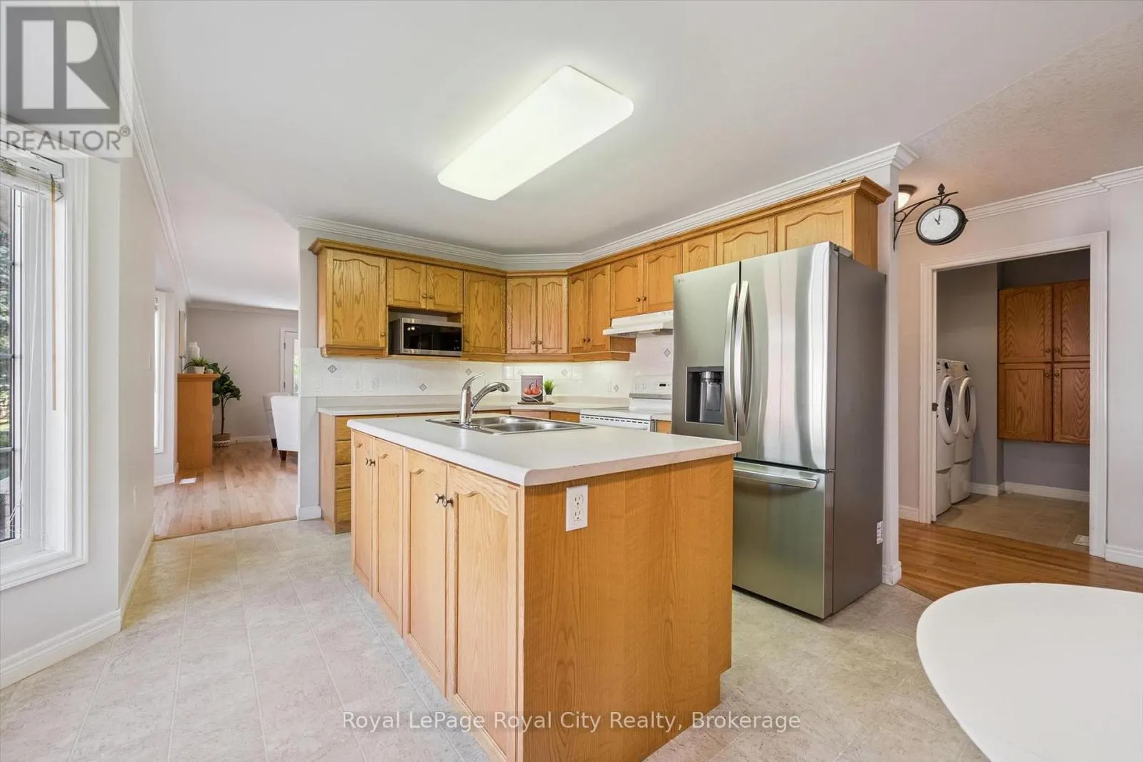 11 HONEYSUCKLE DRIVE