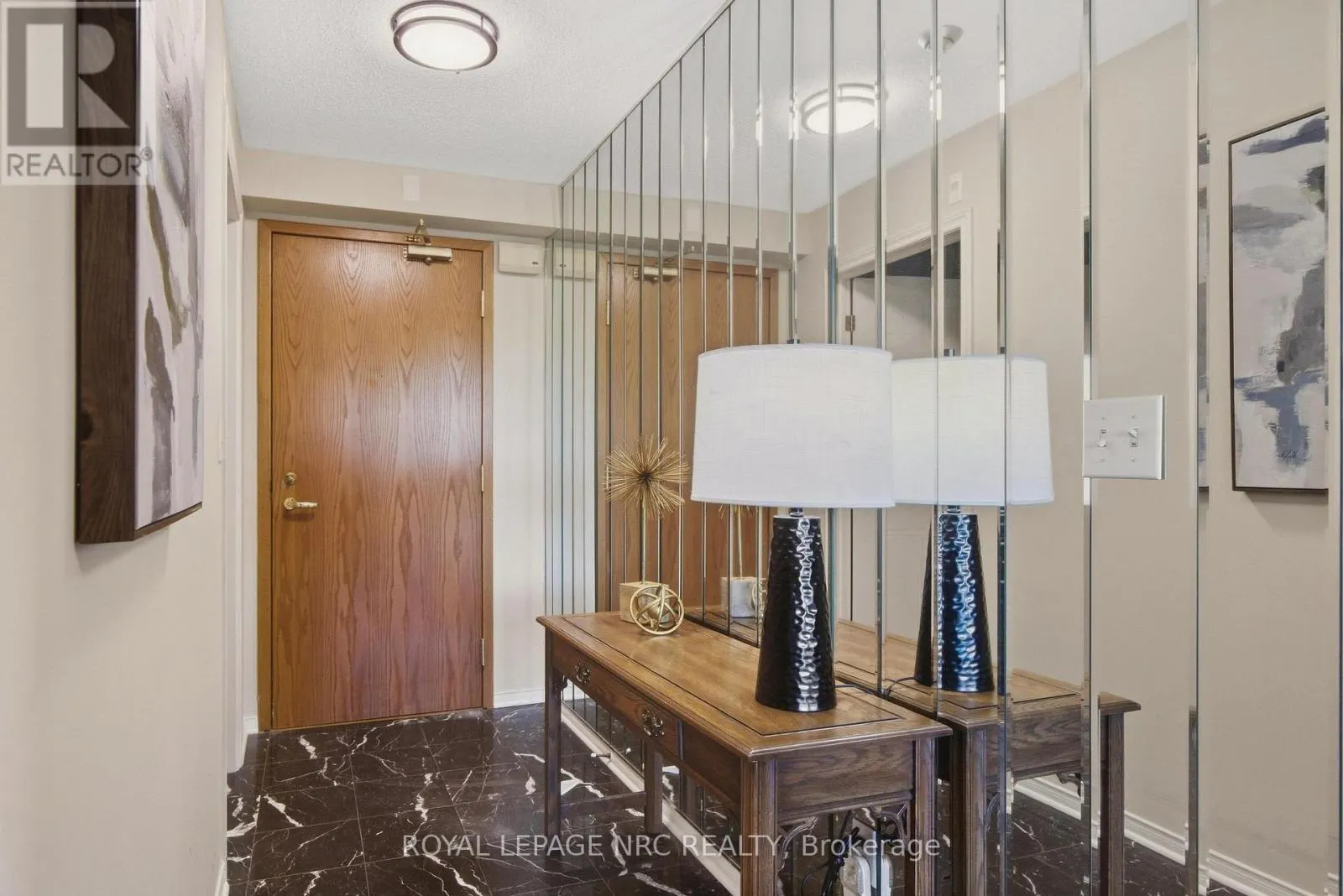404 - 3 TOWERING HEIGHTS BOULEVARD #404
