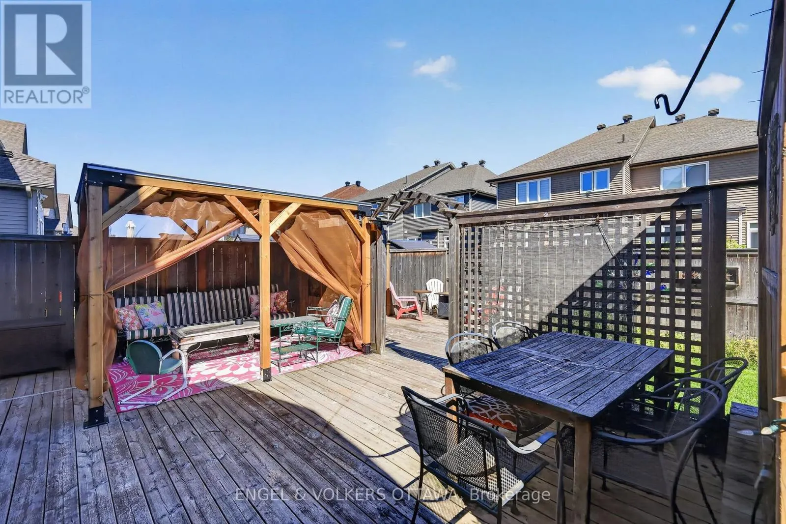 715 BUNCHBERRY WAY