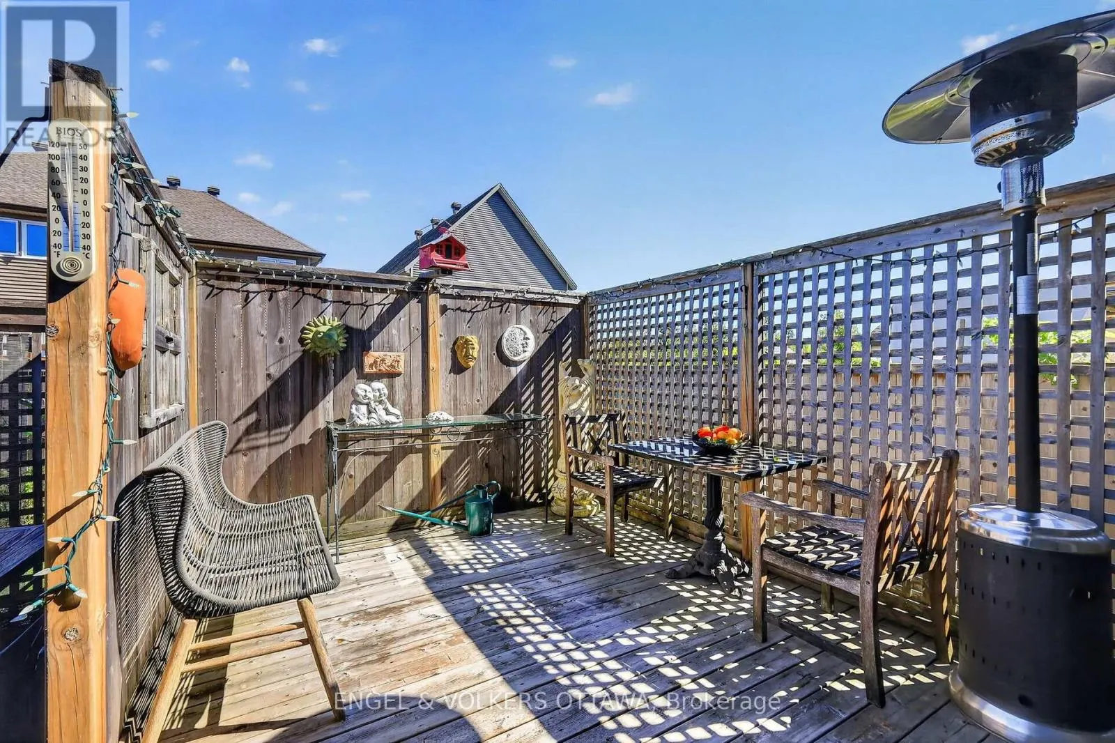 715 BUNCHBERRY WAY