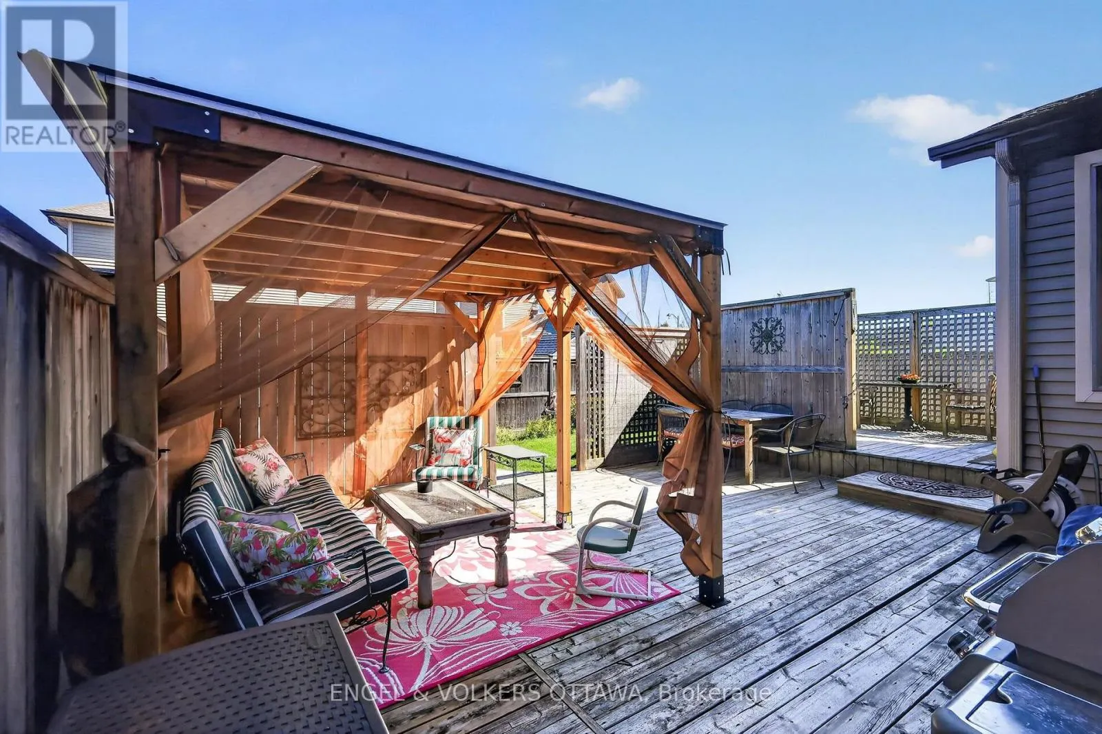 715 BUNCHBERRY WAY