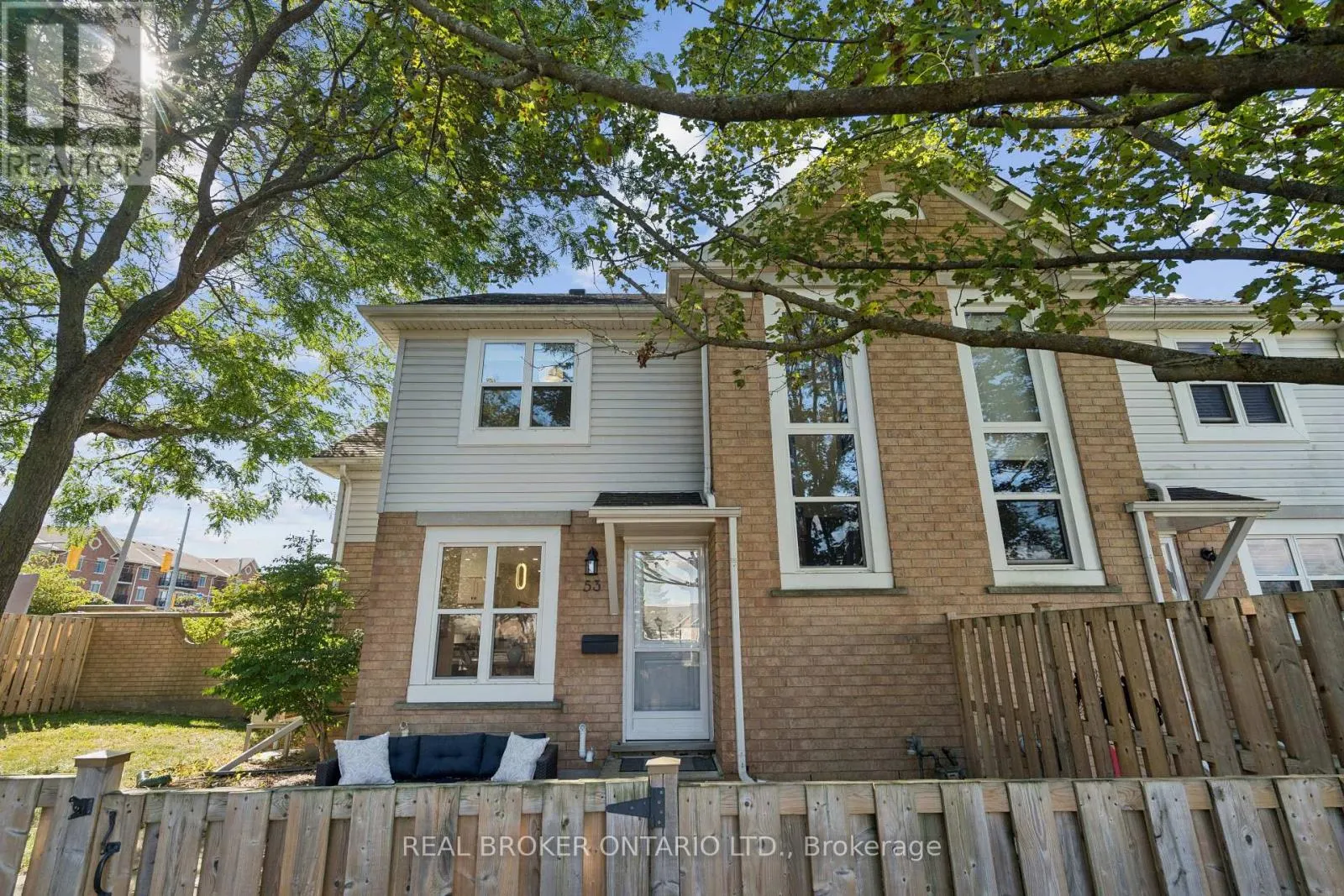53 - 426 GRANGE ROAD