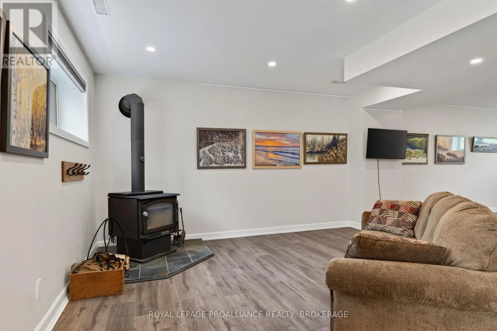 12 PETWORTH ROAD