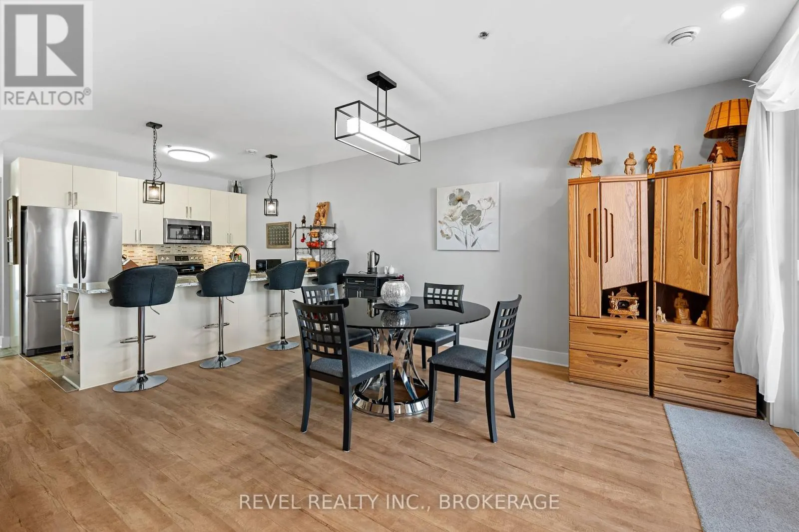 14 - 130 WATER STREET E #14