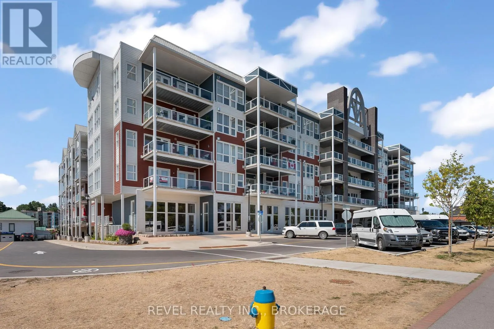 14 - 130 WATER STREET E #14