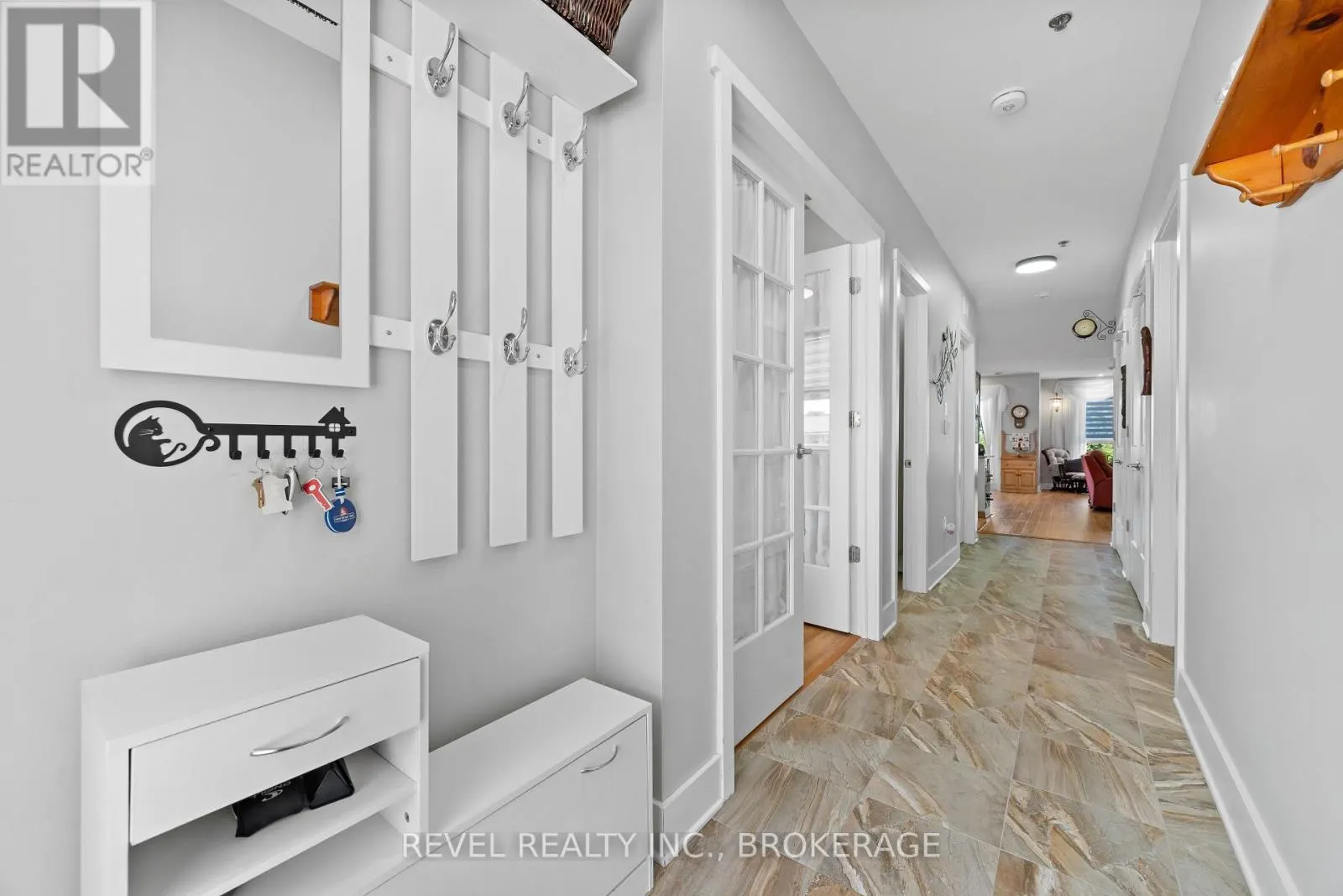 14 - 130 WATER STREET E #14