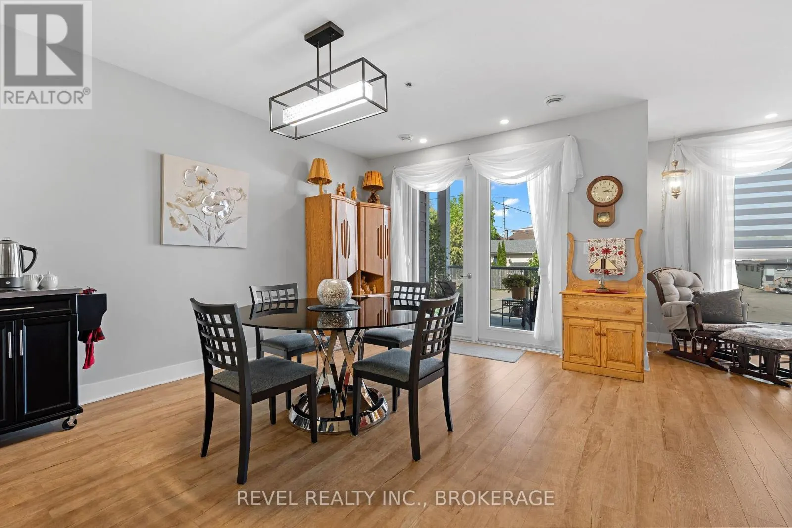 14 - 130 WATER STREET E #14