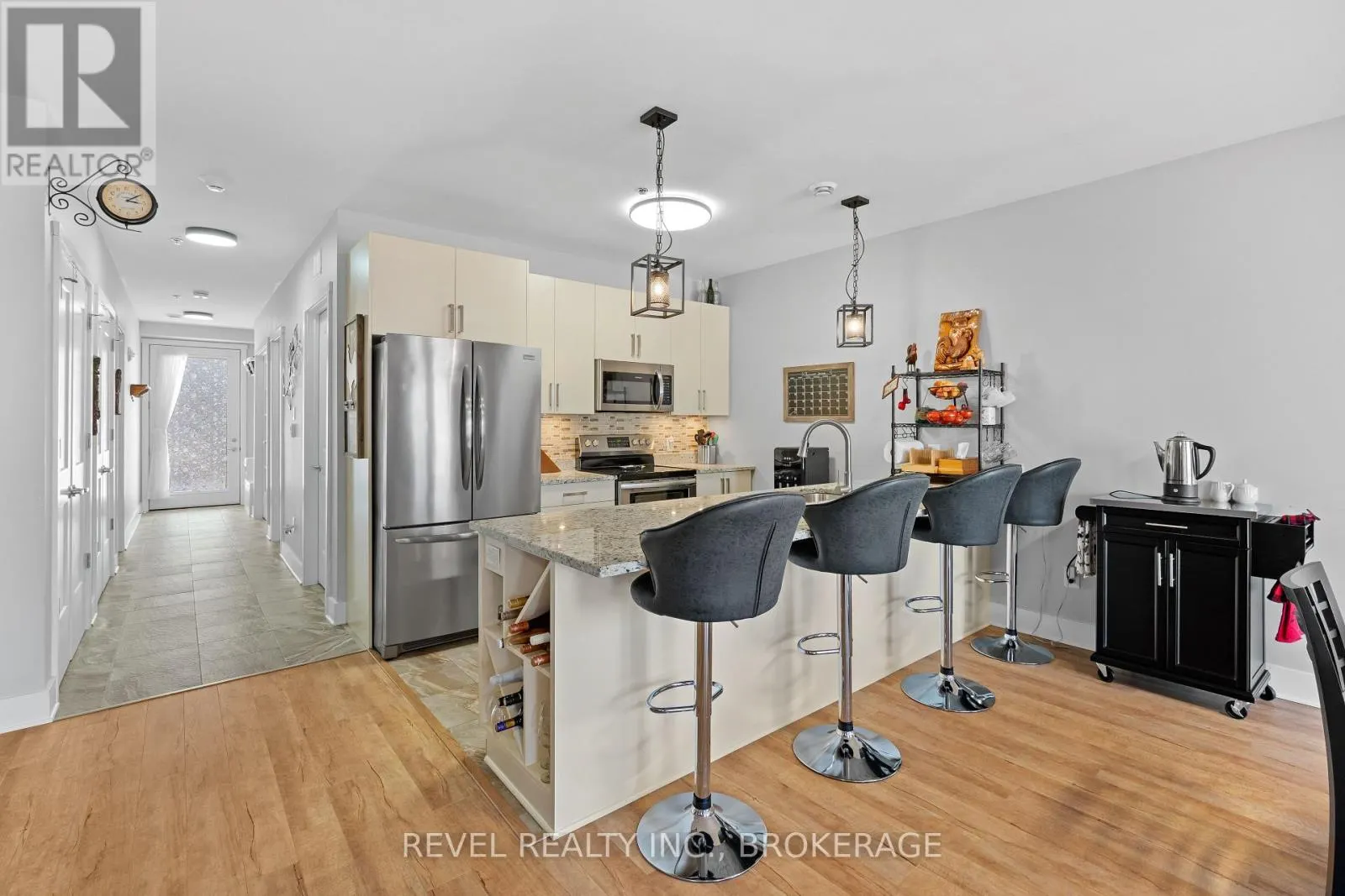 14 - 130 WATER STREET E #14
