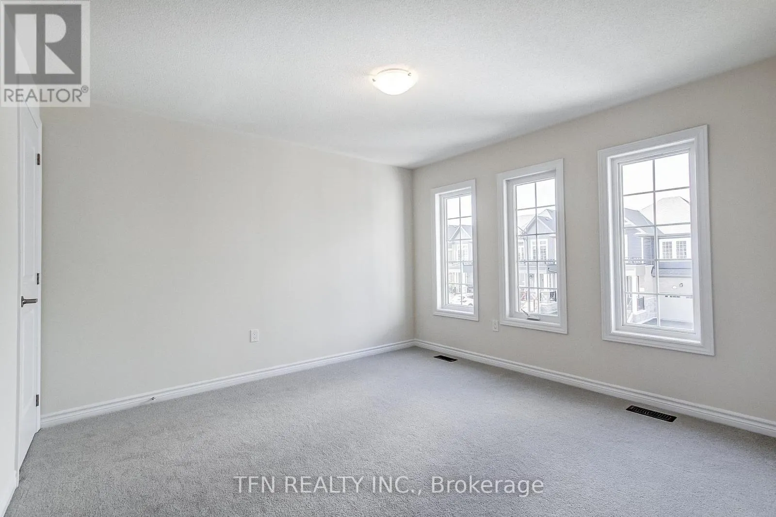 87 MCGILL AVENUE