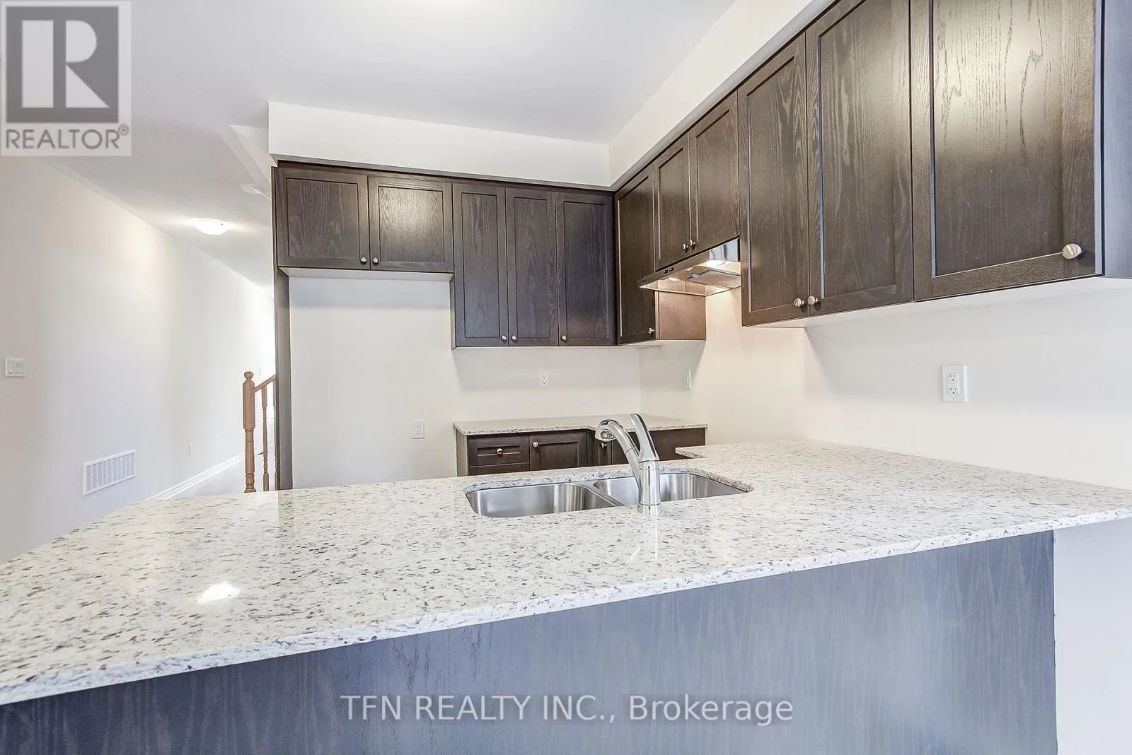 87 MCGILL AVENUE