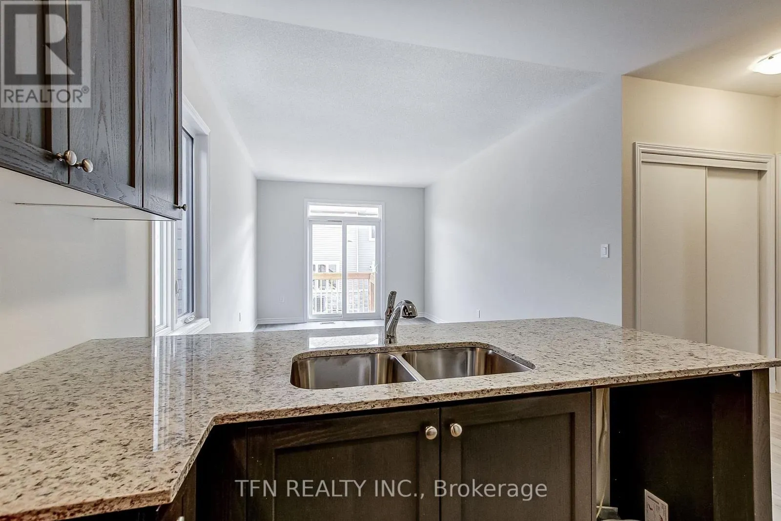 87 MCGILL AVENUE