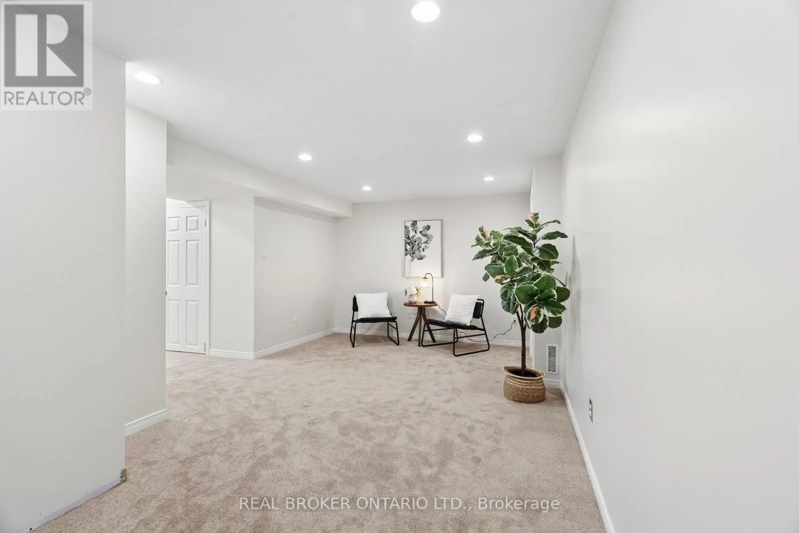 167 ACADEMY PLACE