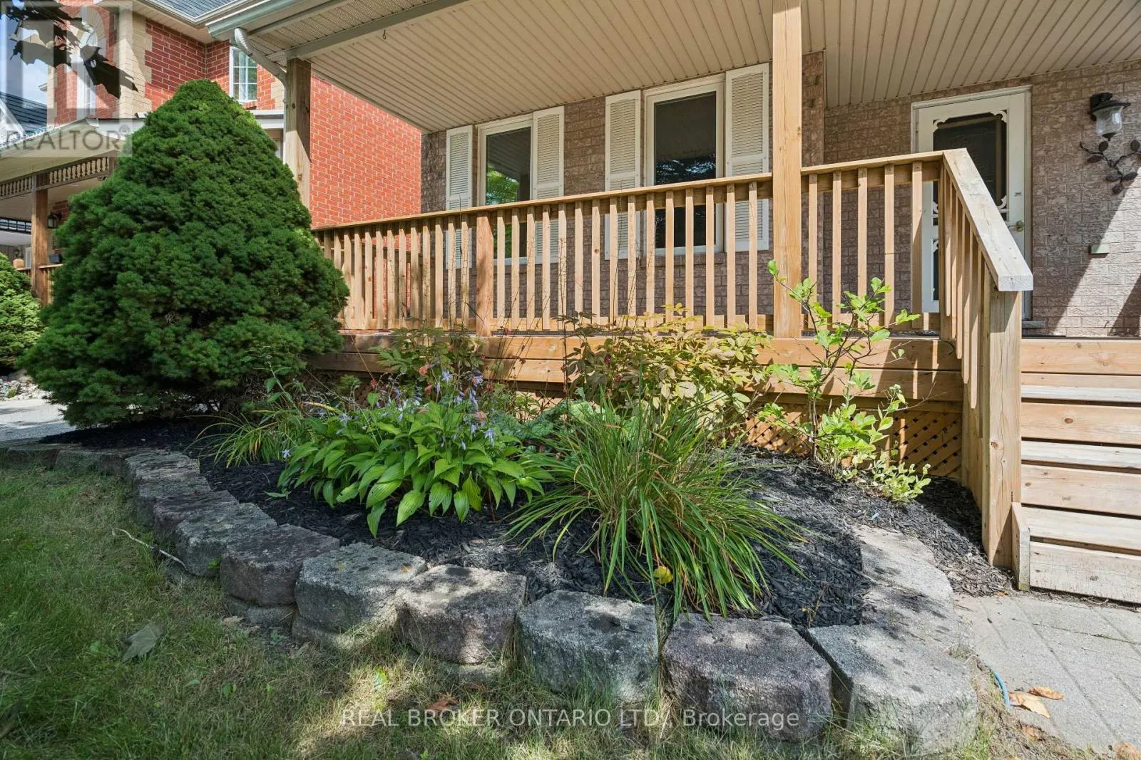 167 ACADEMY PLACE