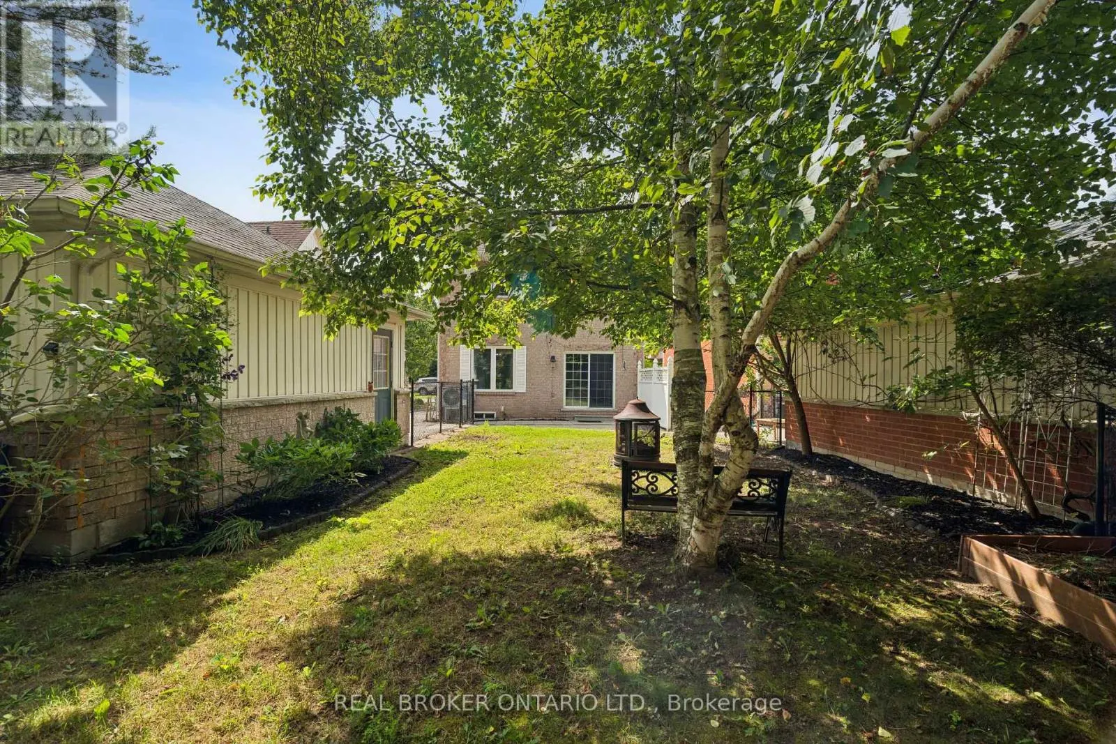 167 ACADEMY PLACE