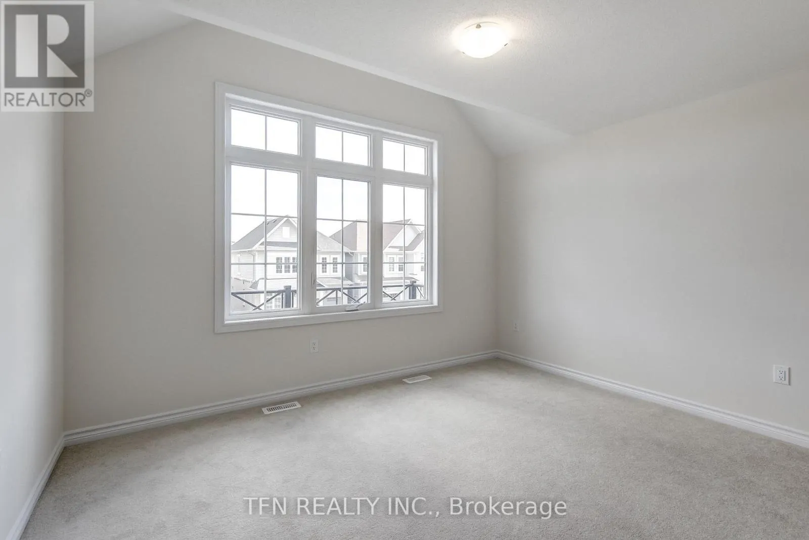 86 MCGILL AVENUE