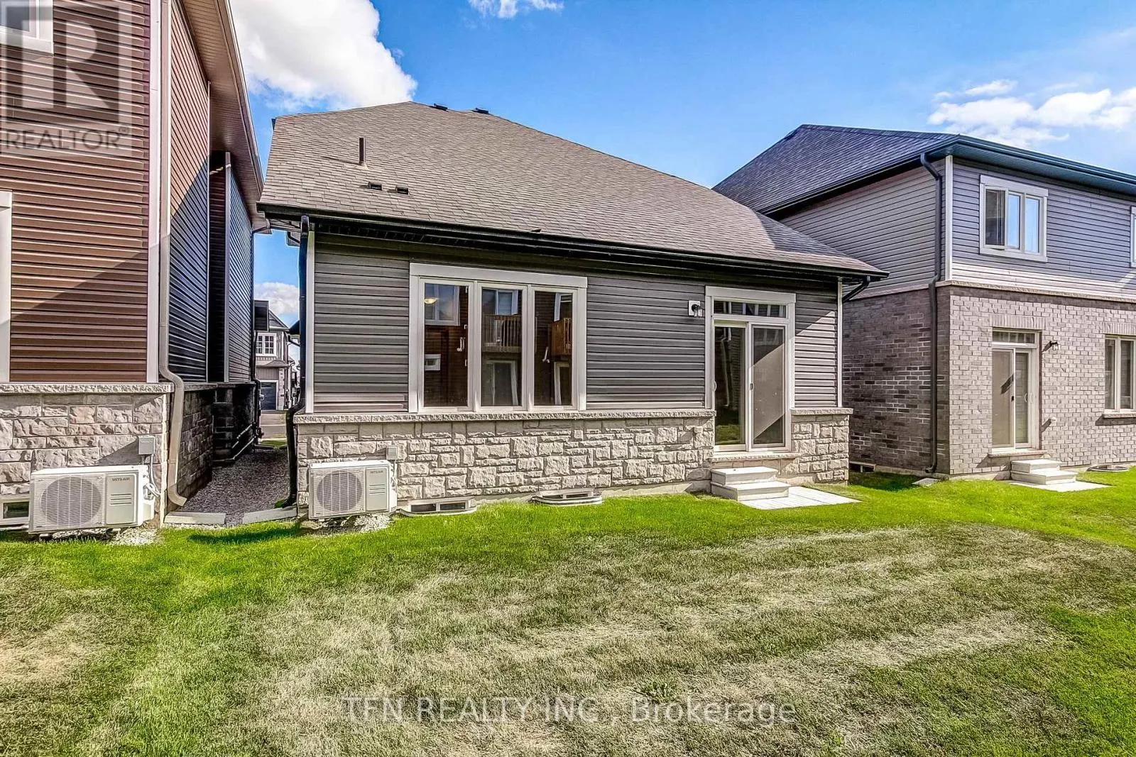 86 MCGILL AVENUE