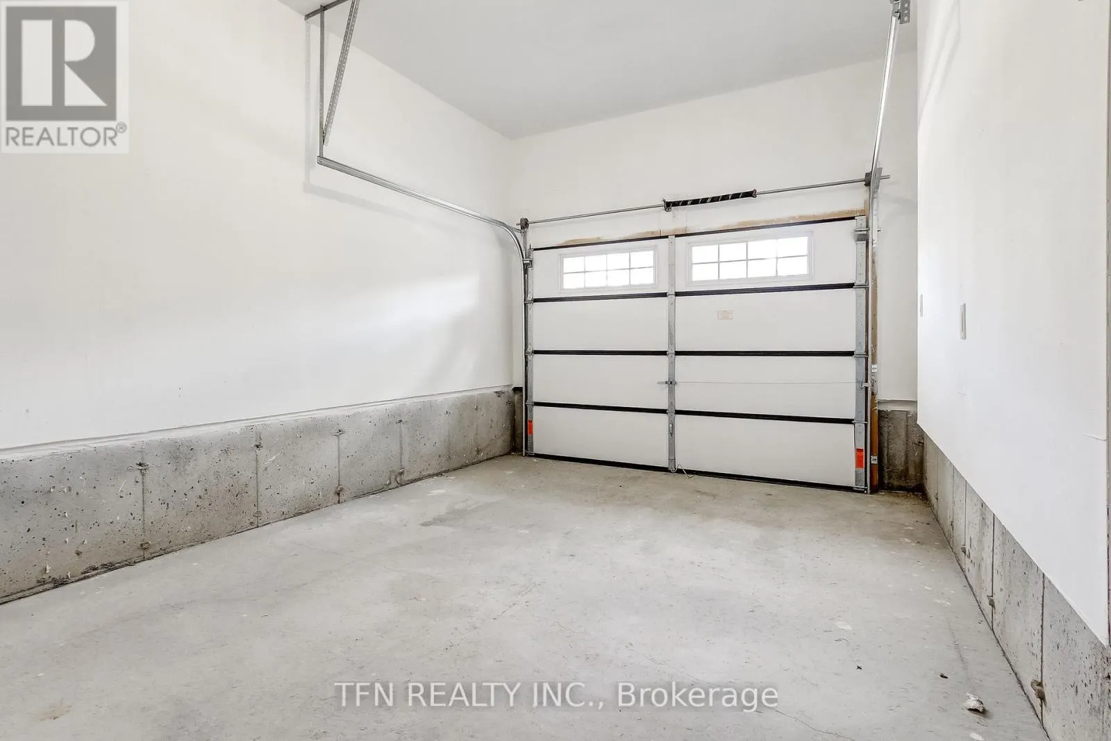 86 MCGILL AVENUE