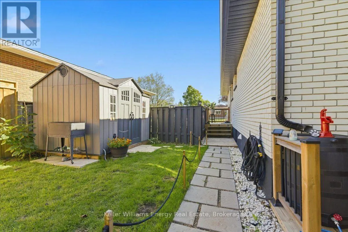 30 DOMINION DRIVE