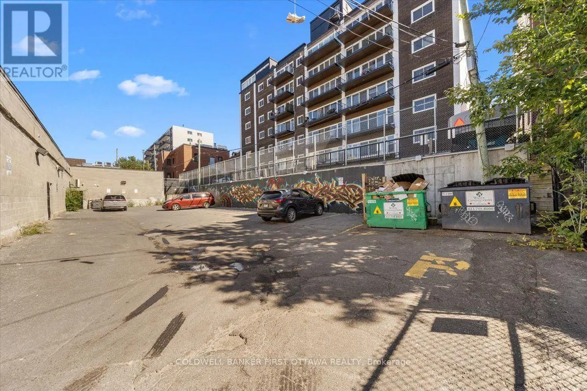 382 RIDEAU STREET