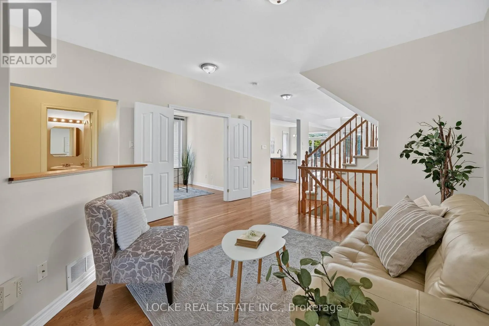 658 EVERLASTING CRESCENT