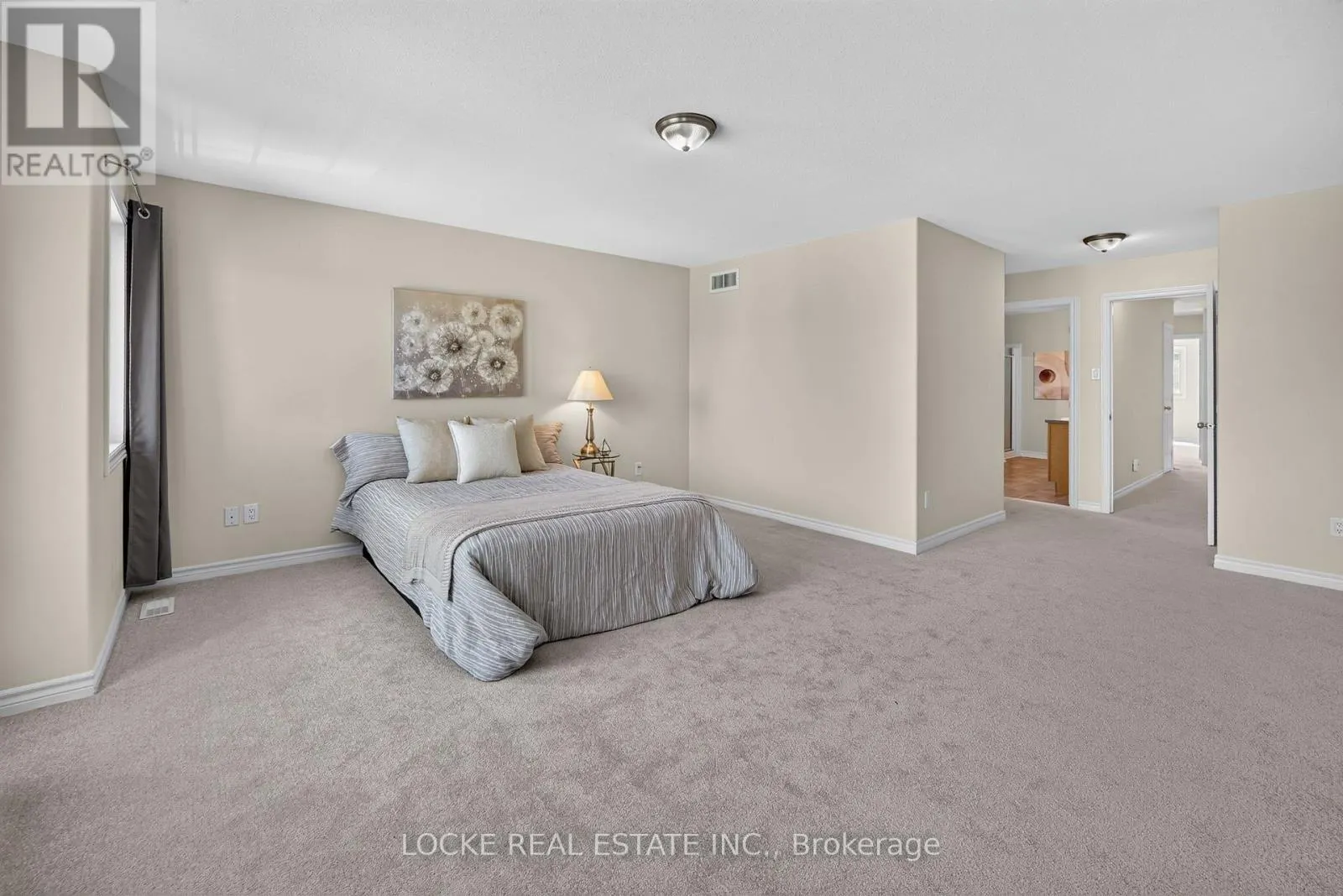 658 EVERLASTING CRESCENT