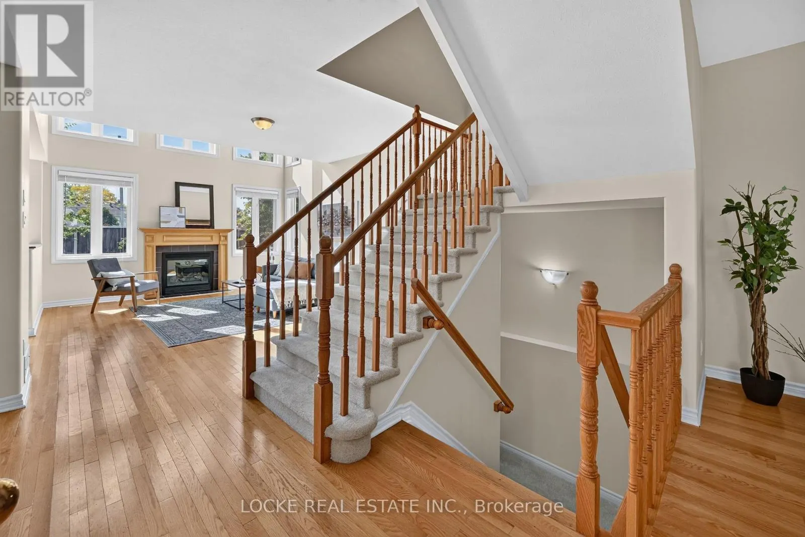 658 EVERLASTING CRESCENT