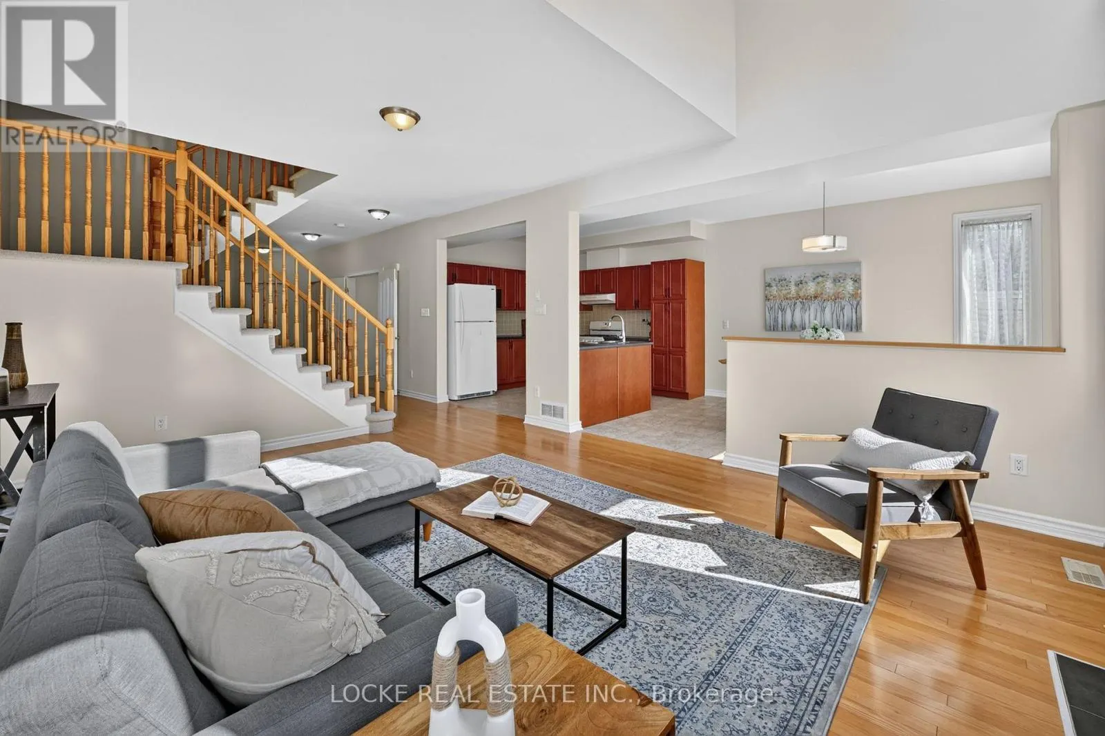 658 EVERLASTING CRESCENT