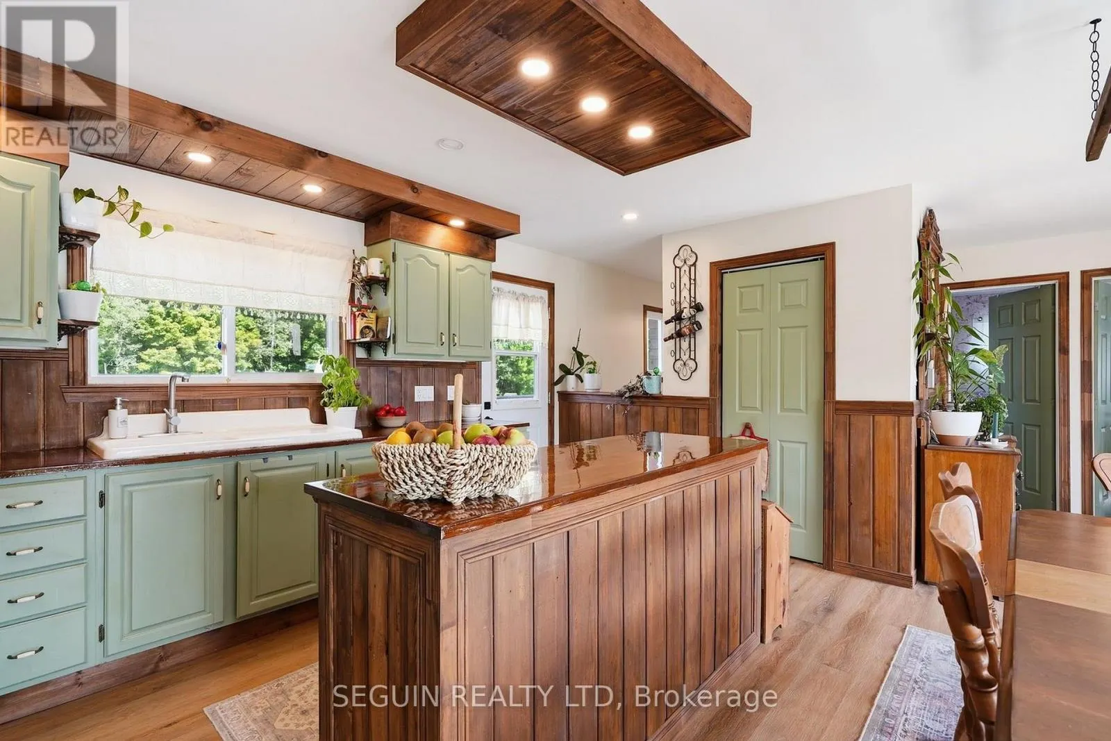 389 CONCESSION 7 ROAD
