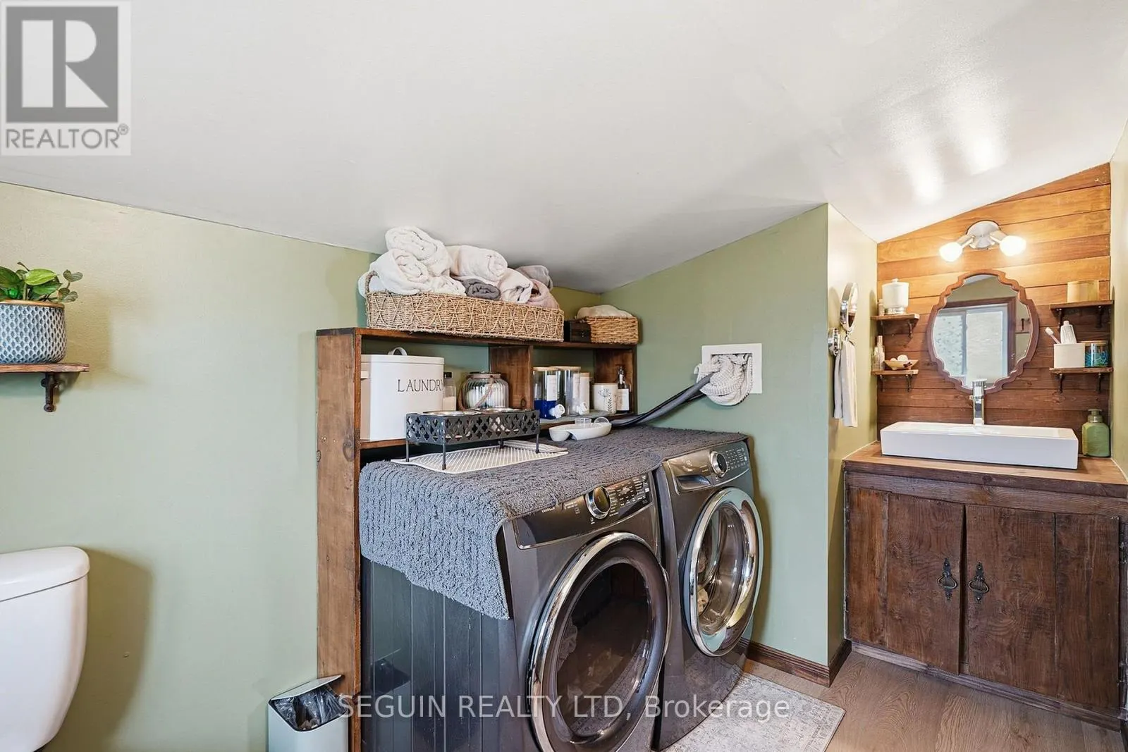 389 CONCESSION 7 ROAD