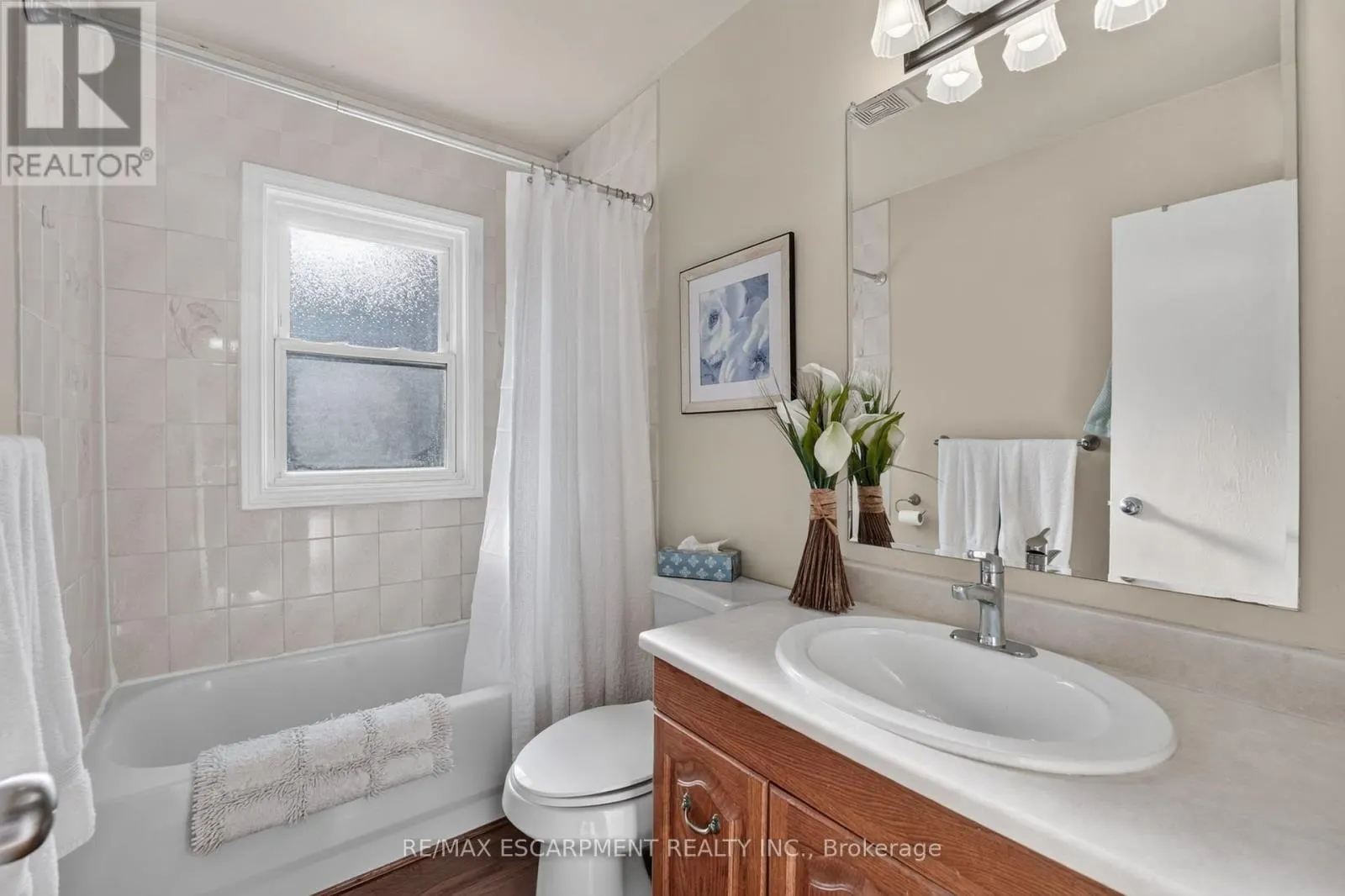 416 BARTLETT AVENUE