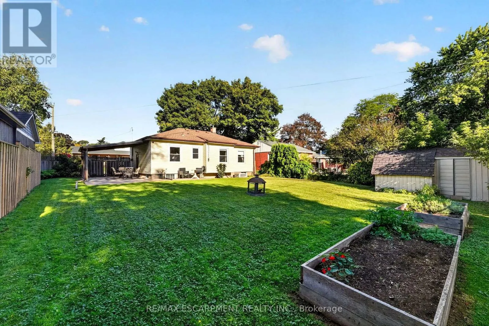 416 BARTLETT AVENUE