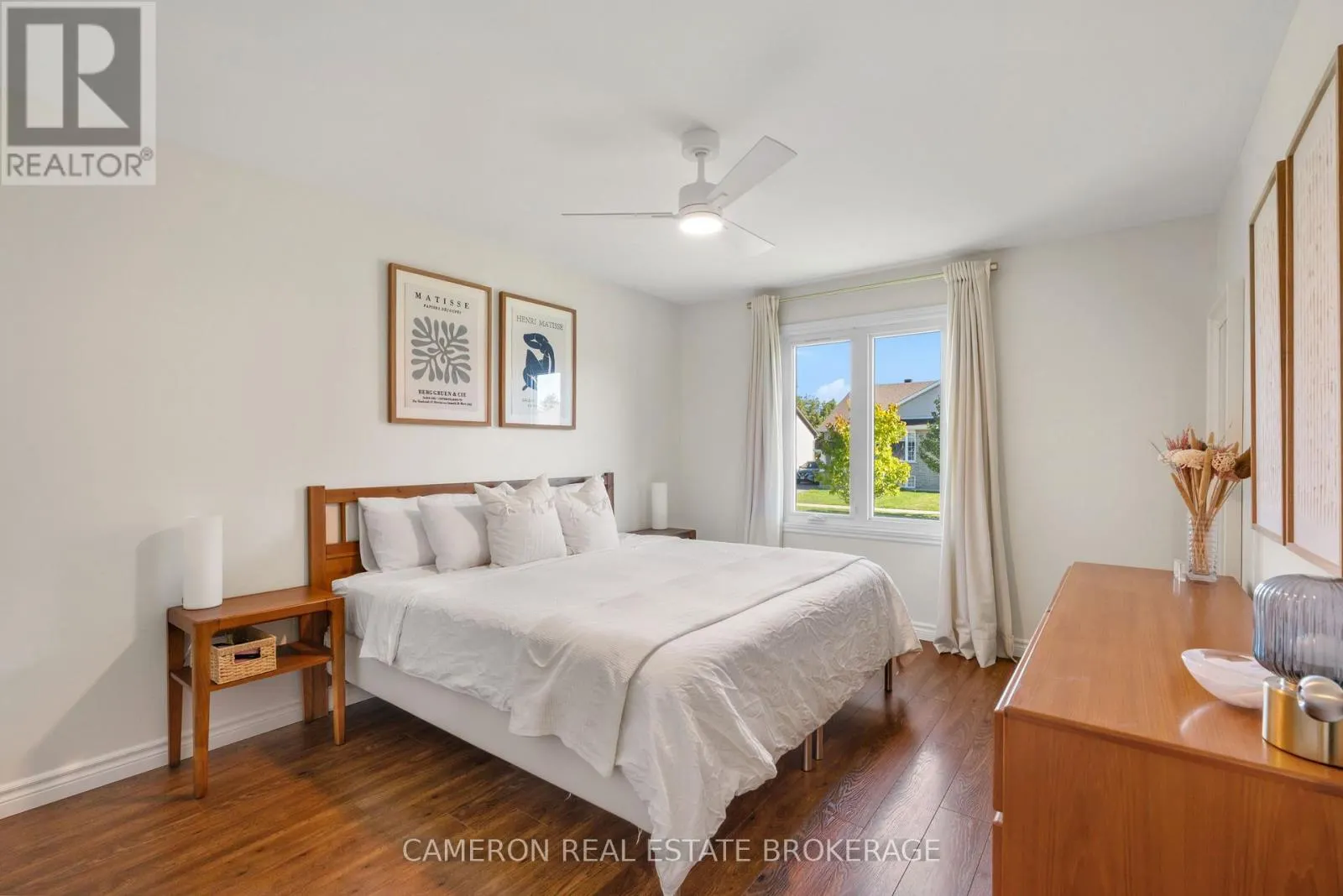 55 FORESTDALE CRESCENT