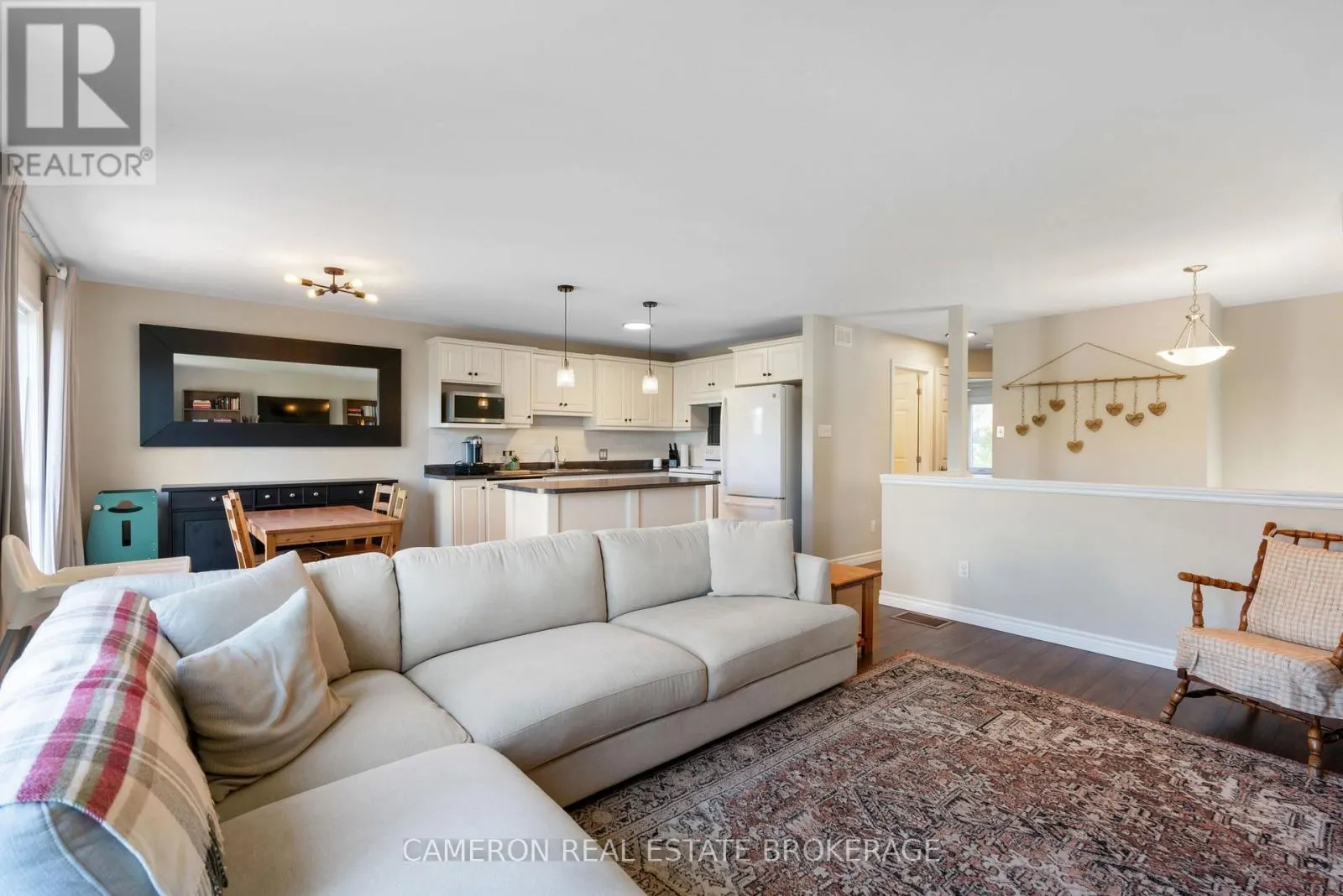 55 FORESTDALE CRESCENT