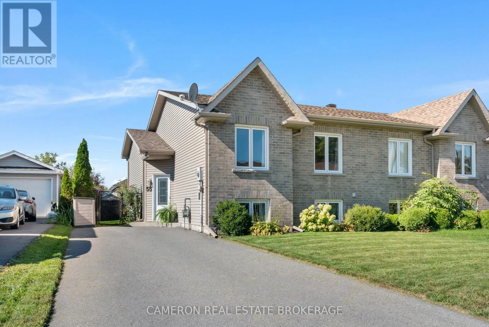 55 FORESTDALE CRESCENT