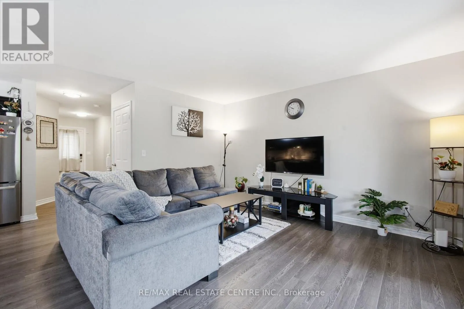 801 HUNTERS GATE CRESCENT