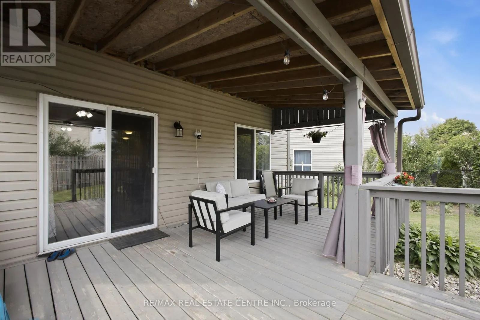 801 HUNTERS GATE CRESCENT