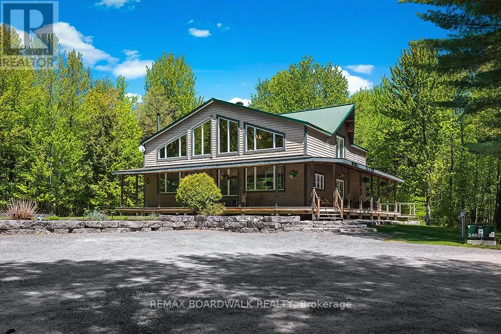 1439 LACROIX ROAD